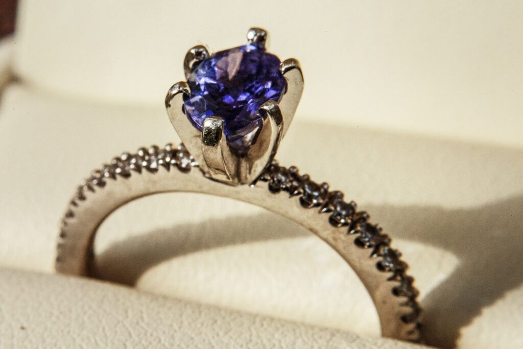 inel-cu-safir-2