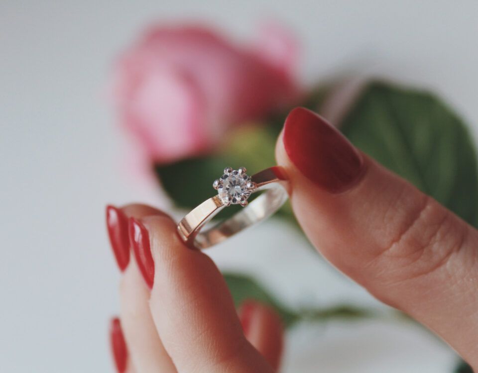 inel-cu-safir